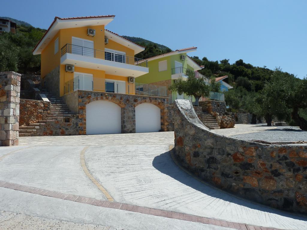 Shiraz Villas Kalamata Exterior photo